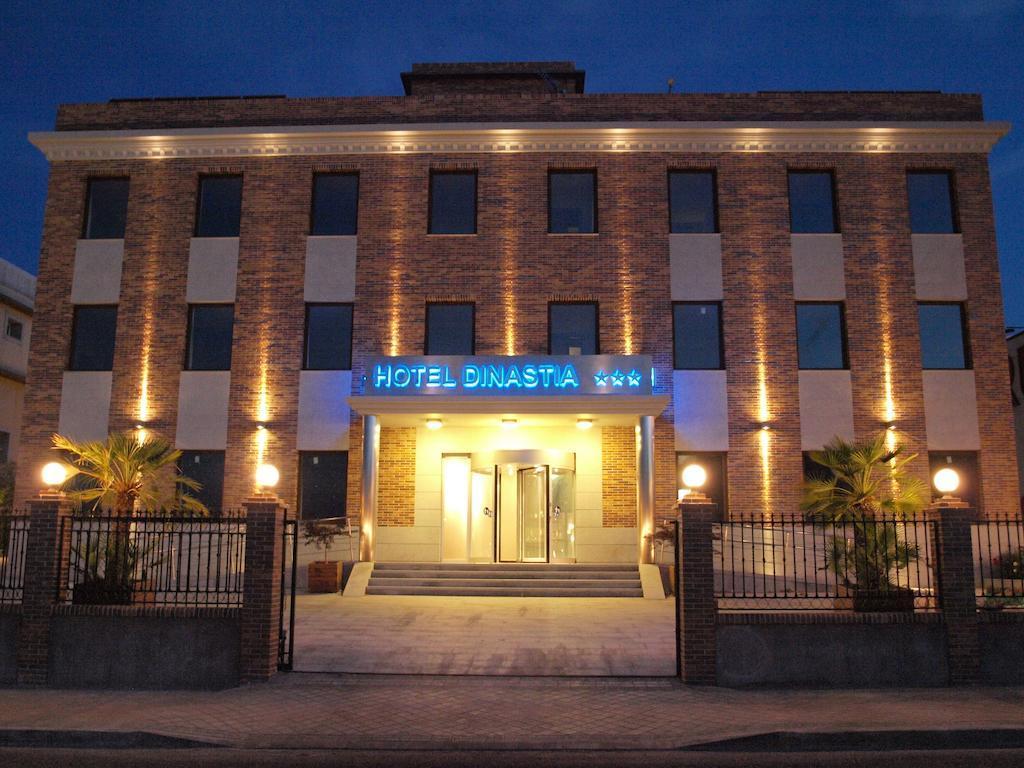 Hotel Dinastia Getafe Zewnętrze zdjęcie