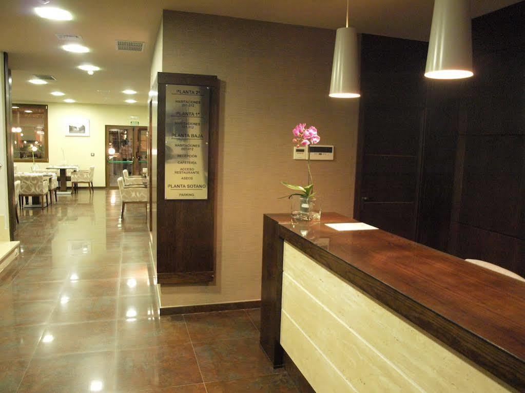 Hotel Dinastia Getafe Zewnętrze zdjęcie