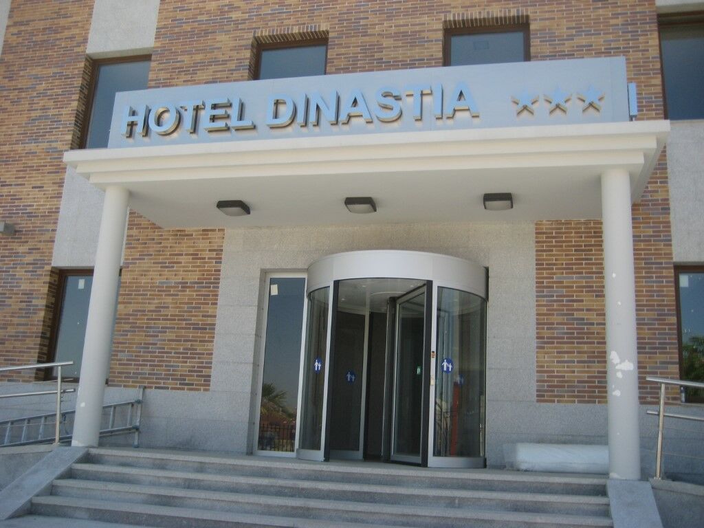Hotel Dinastia Getafe Zewnętrze zdjęcie